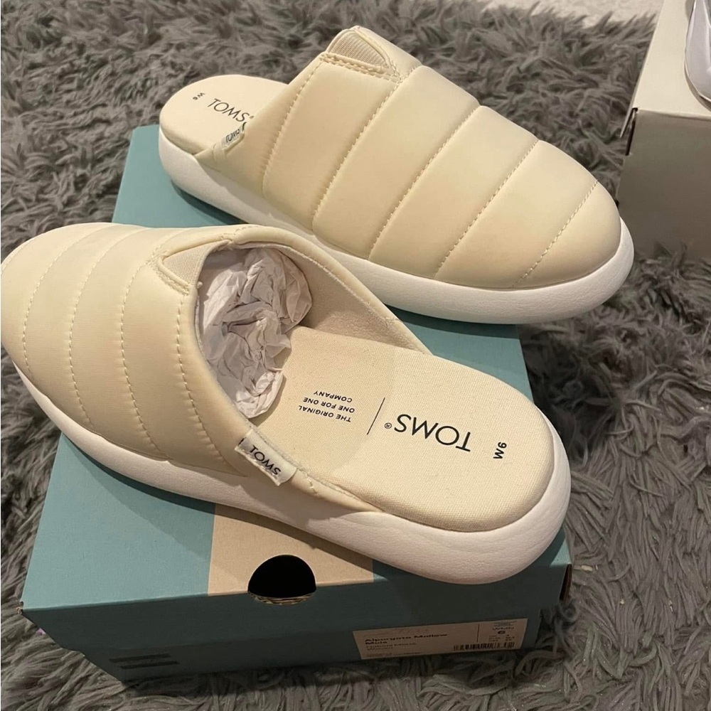 TOMS alpargata mallow mule Women's Cream Slip-On Shoes NEW